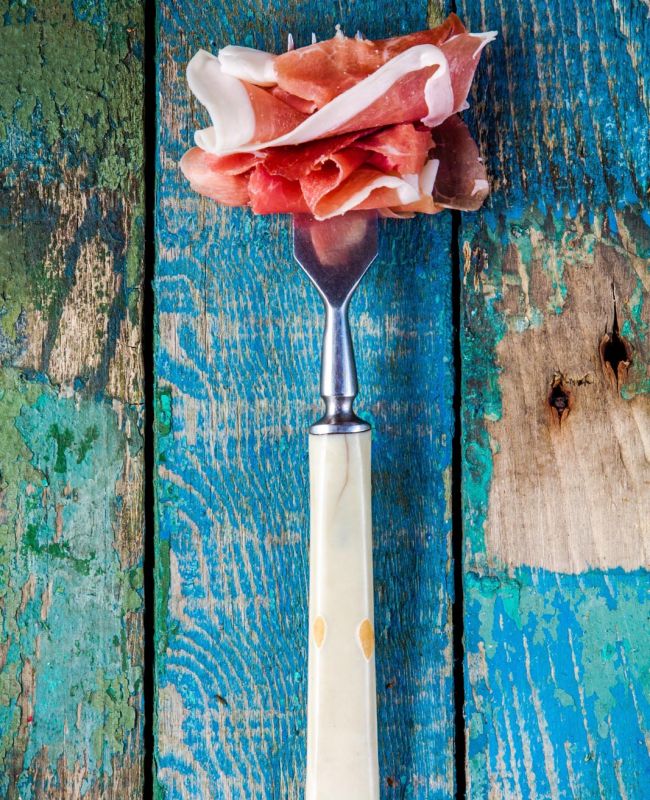 prosciuttificio in toscana